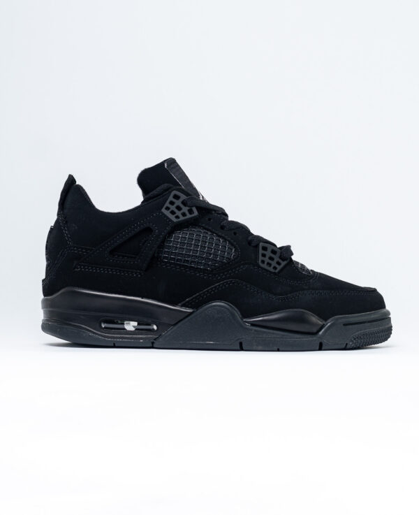 Jordan retro 4 negra