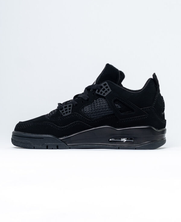 Jordan retro 4 negra - Image 3