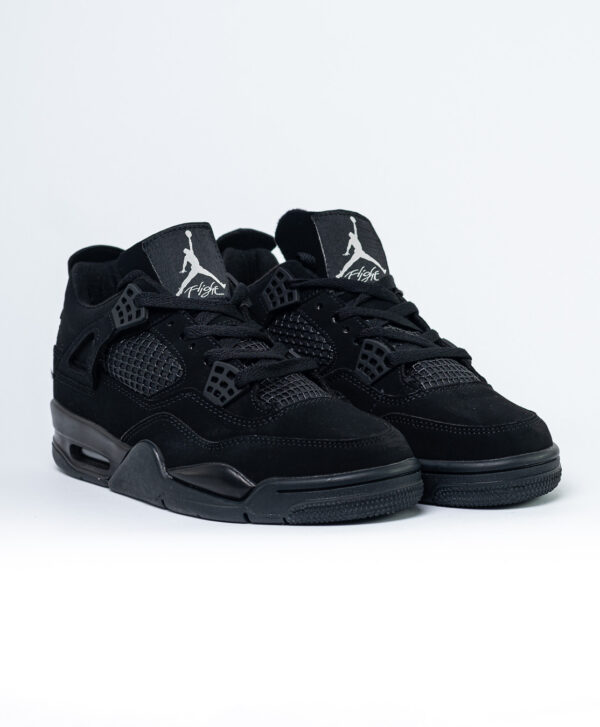 Jordan retro 4 negra - Image 2