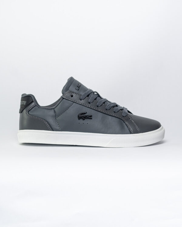 Lacoste Gris Talón Negro